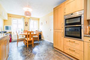 Photo 27- click for photo gallery